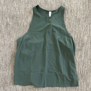 NWOT Lululemon Tank Top